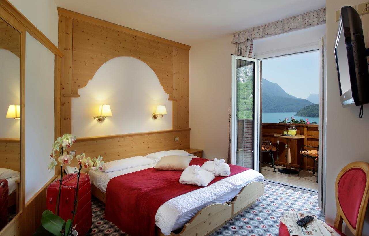 Hotel Olympia Molveno Exterior foto